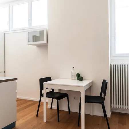 Daire Bilocale Di Design A Pochi Passi Dal Politecnico *
